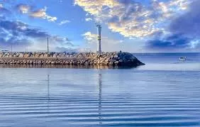 Mit Güzelbahçe Rent A Car erkunden Sie die wichtigsten Sehenswürdigkeiten der Stadt komfortabel mit neuen, versicherten und sparsamen Fahrzeugen.